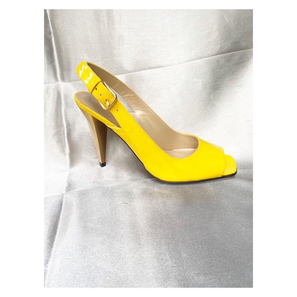 Stuart Weitzman Parent Leather Pump - image 3